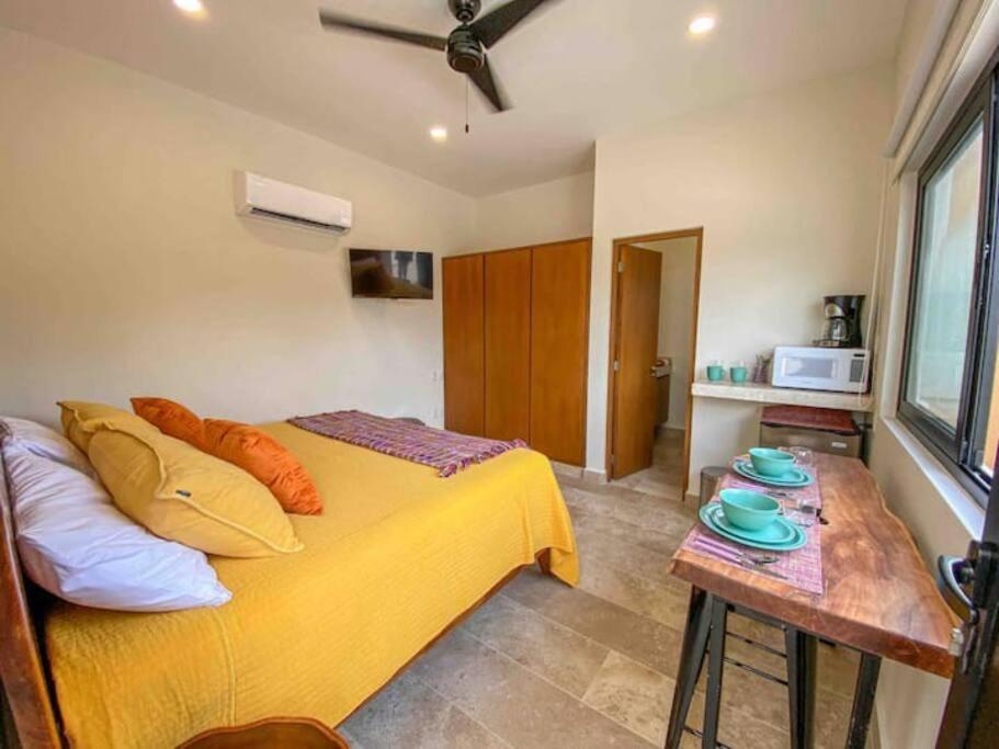 Suit Next To The Common Top Roof Exclusive Building Kingsize Bed 2 Super Pools, Gym, Grill Tulum Extérieur photo