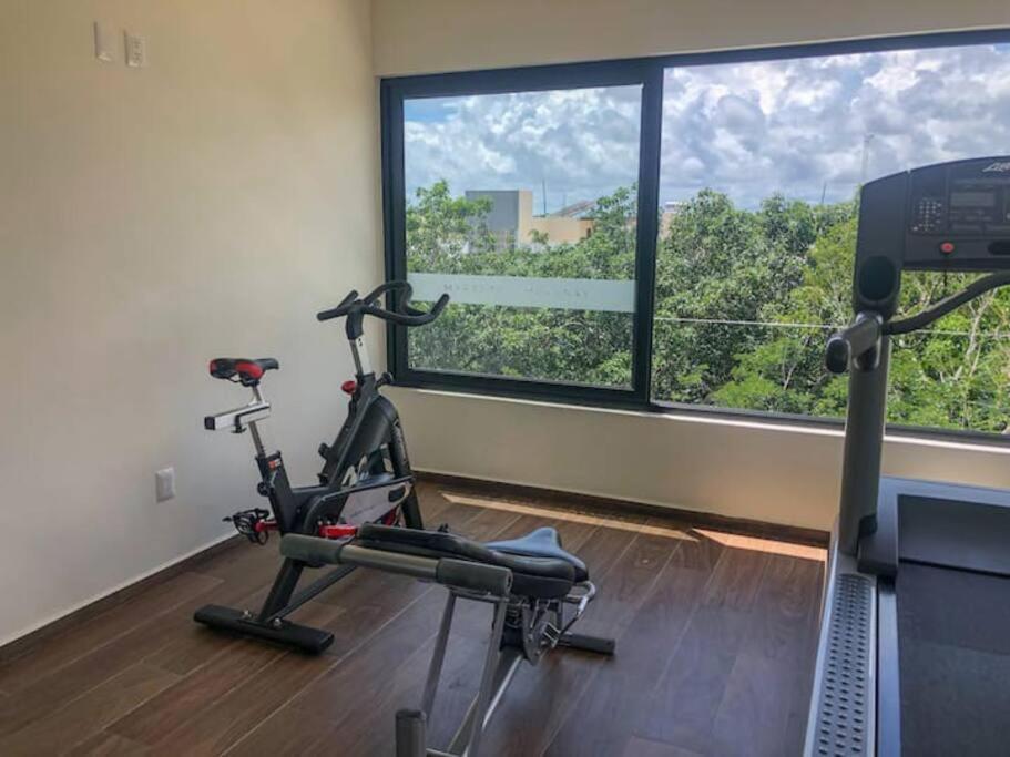 Suit Next To The Common Top Roof Exclusive Building Kingsize Bed 2 Super Pools, Gym, Grill Tulum Extérieur photo