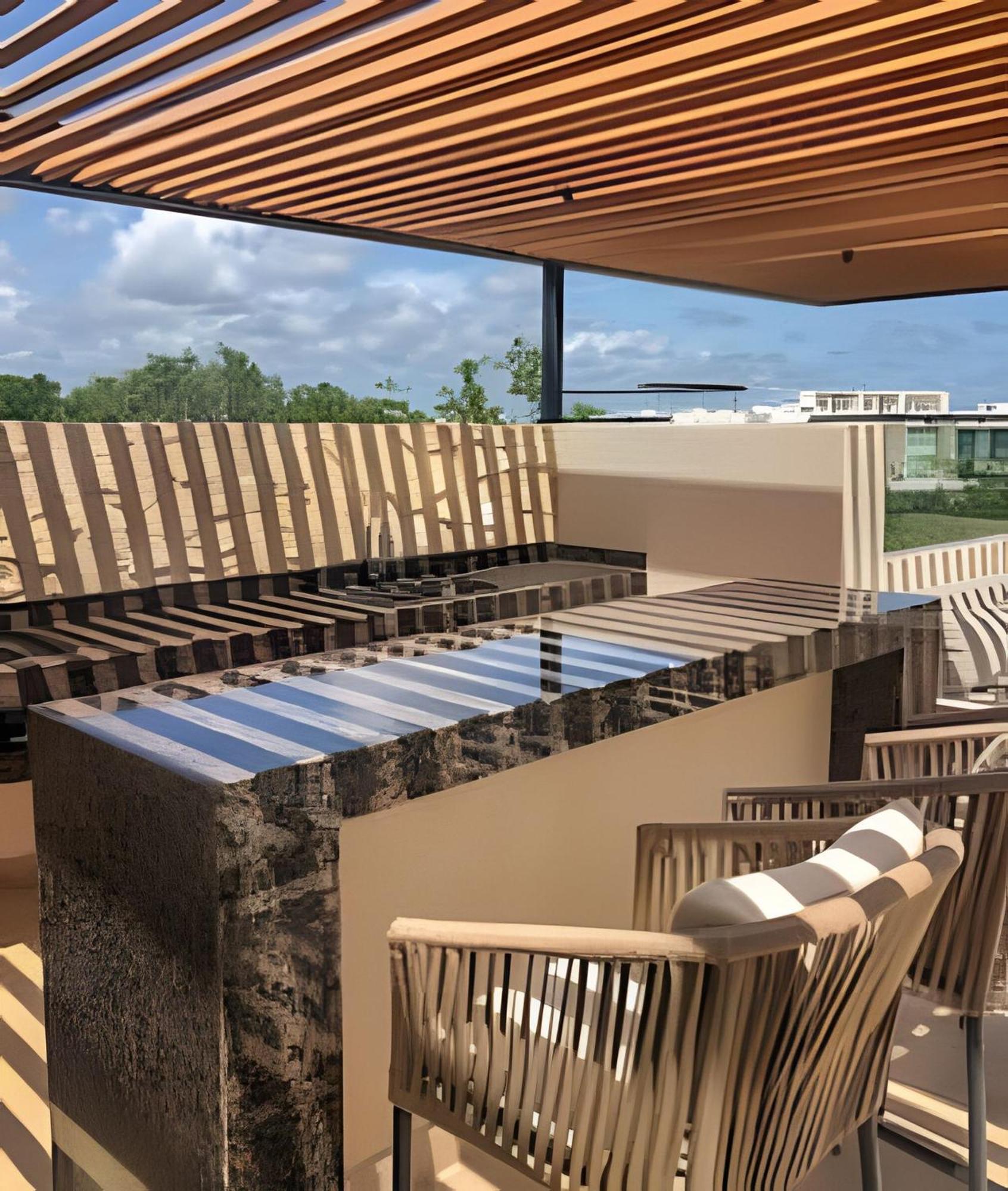 Suit Next To The Common Top Roof Exclusive Building Kingsize Bed 2 Super Pools, Gym, Grill Tulum Extérieur photo