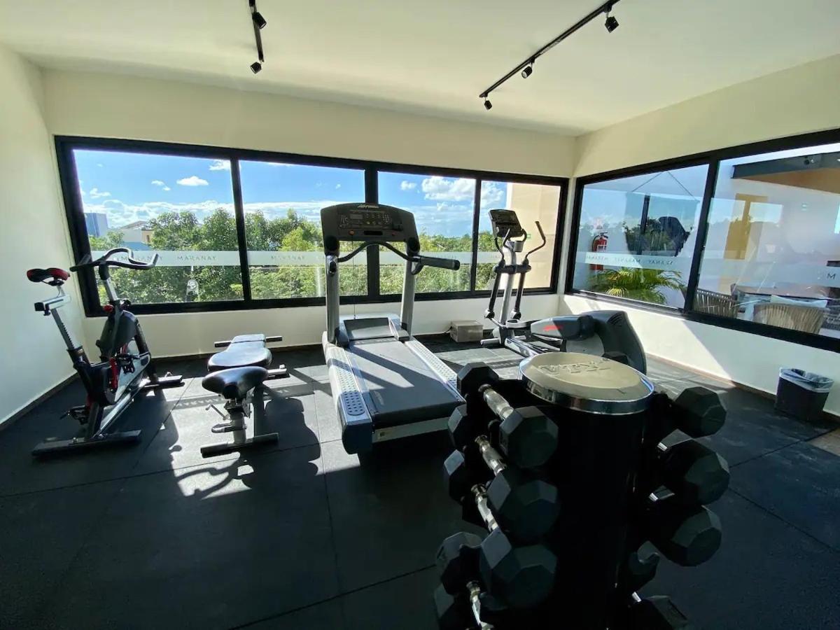 Suit Next To The Common Top Roof Exclusive Building Kingsize Bed 2 Super Pools, Gym, Grill Tulum Extérieur photo