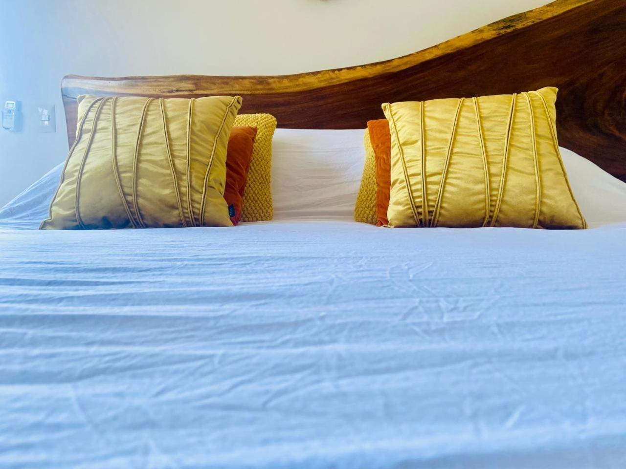 Suit Next To The Common Top Roof Exclusive Building Kingsize Bed 2 Super Pools, Gym, Grill Tulum Extérieur photo