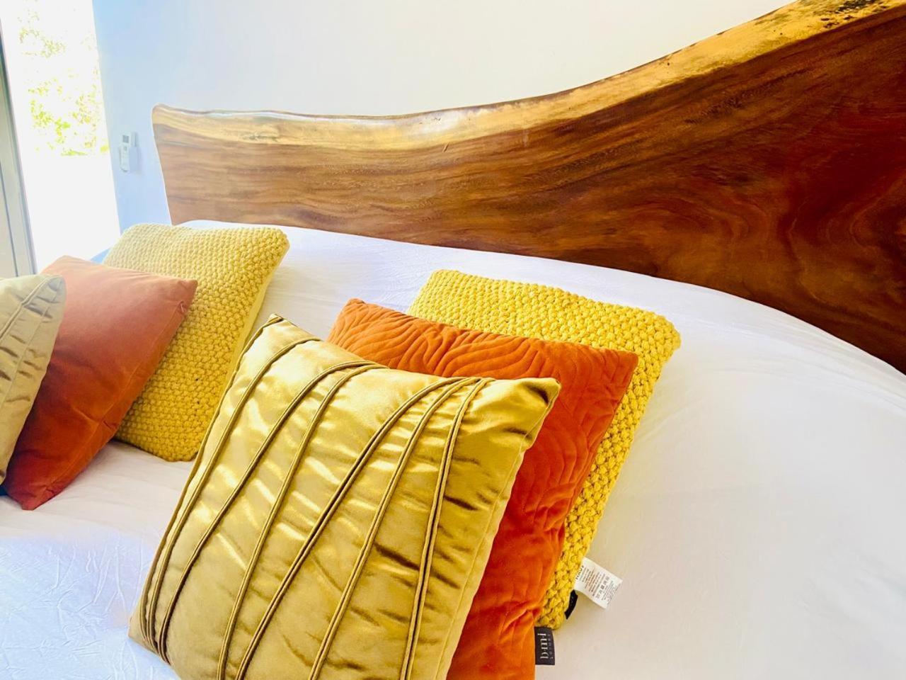 Suit Next To The Common Top Roof Exclusive Building Kingsize Bed 2 Super Pools, Gym, Grill Tulum Extérieur photo